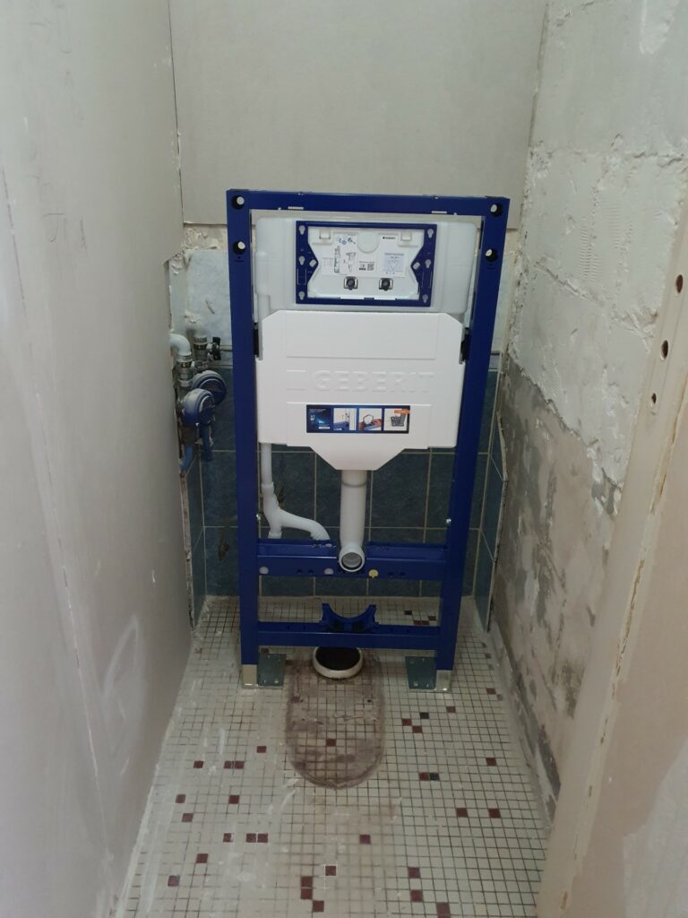 Salle de bain rénovée par Atlas B2o